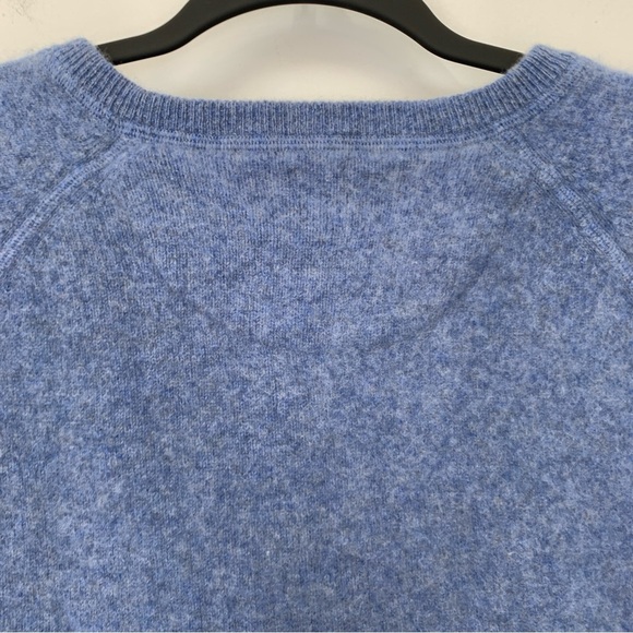 Nordstrom 1901 Sweater Womens Size Medium Blue 100% Cashmere Fuzzy Crewneck - Picture 6 of 8